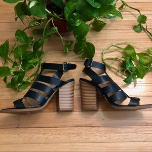 AMERICAN EAGLE Strappy Chunky Heel Sandal | 7